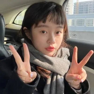 黄色